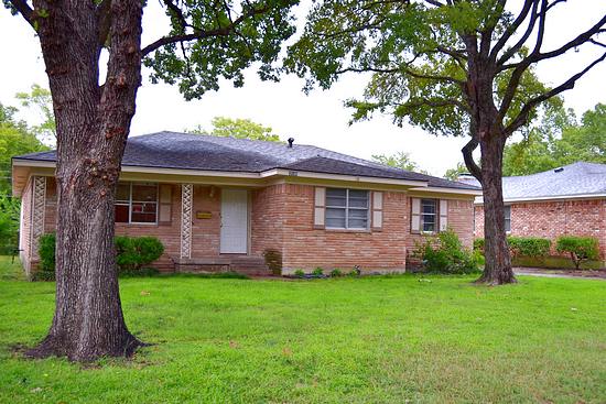house for lease 2528 st francis dallas tx 75218